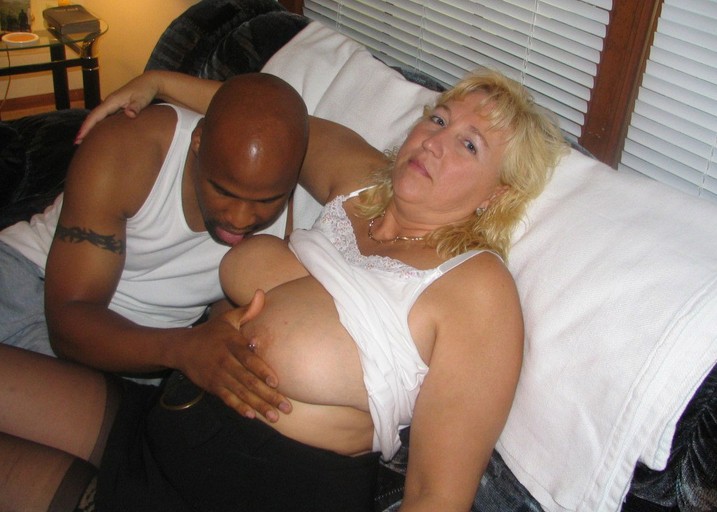 Fat Black Girl Interracial Porn - Porn old black woman white - Interracial - XXX photos